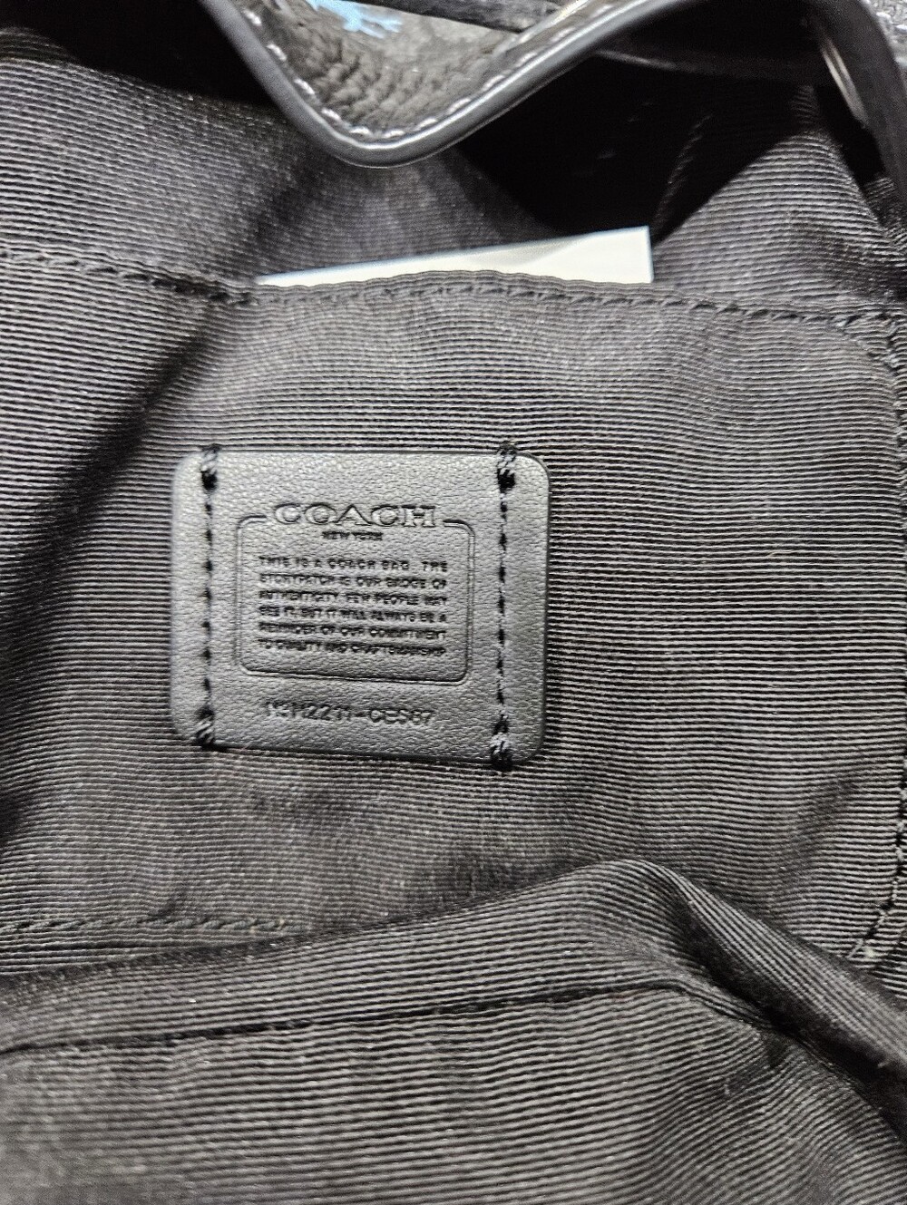 Coach Dempsey Drawstring Bucket Bag 15 With Matching Charm - Picture 7 of 11